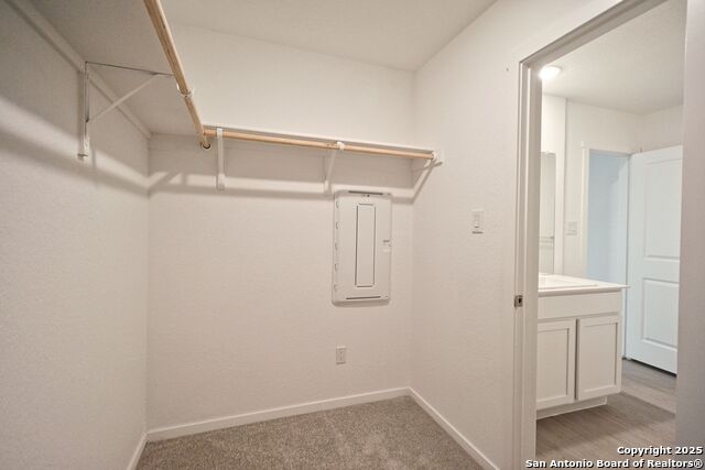 2414 Legends Crk Property Photo 21