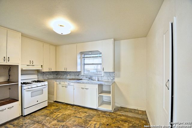 730 Roosevelt St Property Photo 11
