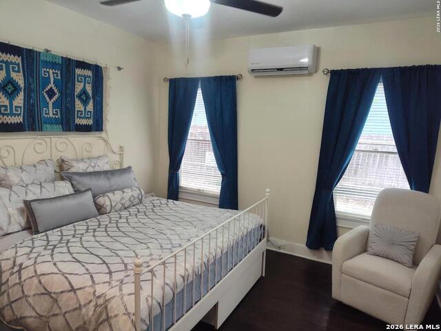 334 Pershing Ave Property Photo 14