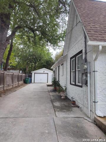 334 Pershing Ave Property Photo 29