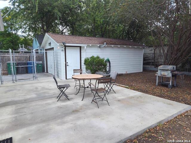 334 Pershing Ave Property Photo 32