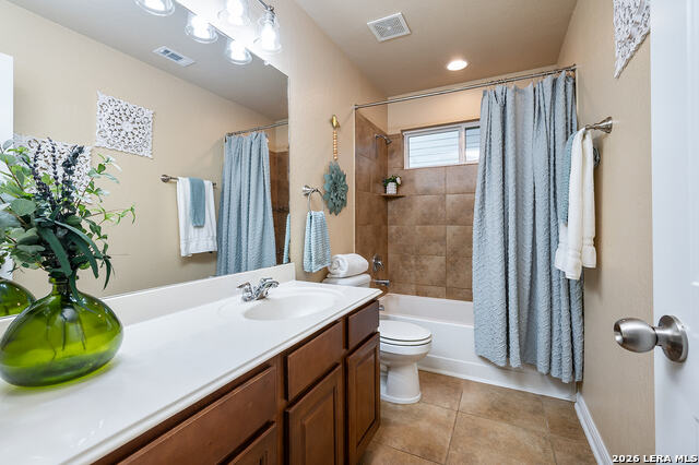 10622 Larch Grove Ct Property Photo 9