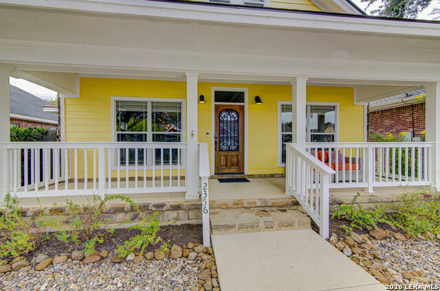 2356 Village Path Property Photo 3