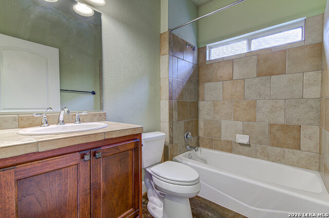 2356 Village Path Property Photo 8