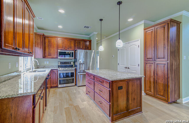 2356 Village Path Property Photo 11