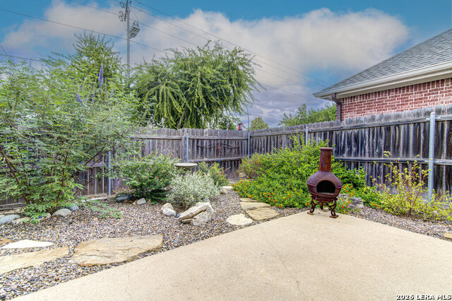 2356 Village Path Property Photo 18