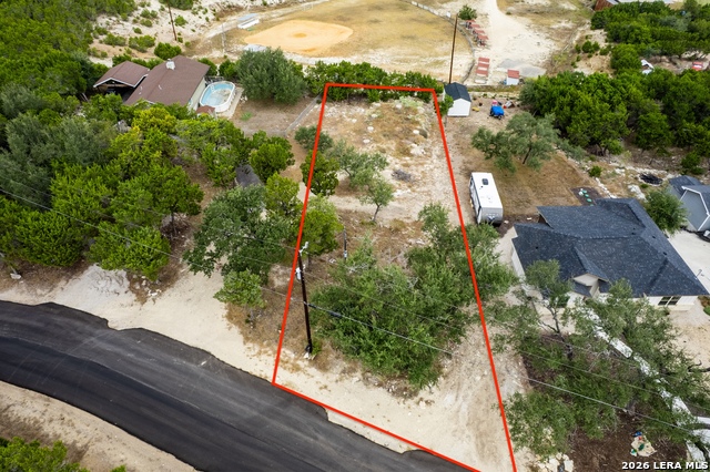 807 Scenic Hills Drive Property Photo 2