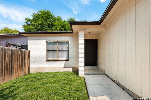 816 Meadow Stone Property Photo 4