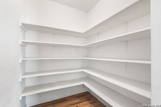 816 Meadow Stone Property Photo 9