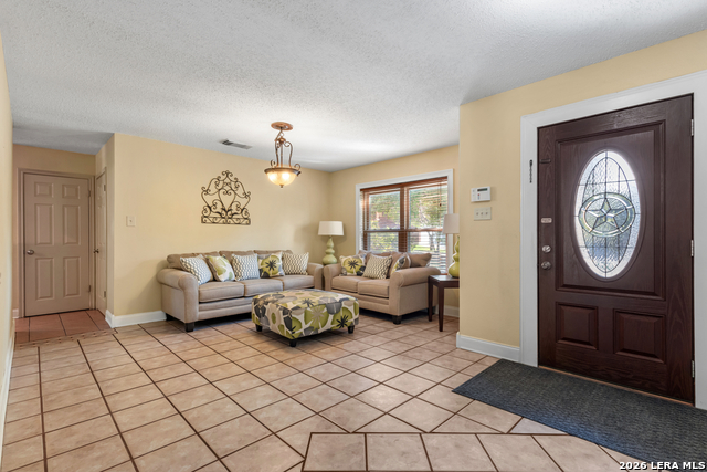 2802 Redsky Pass Property Photo 5
