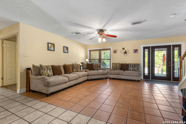 2802 Redsky Pass Property Photo 9