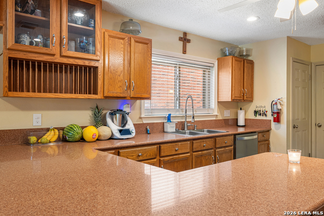 2802 Redsky Pass Property Photo 15