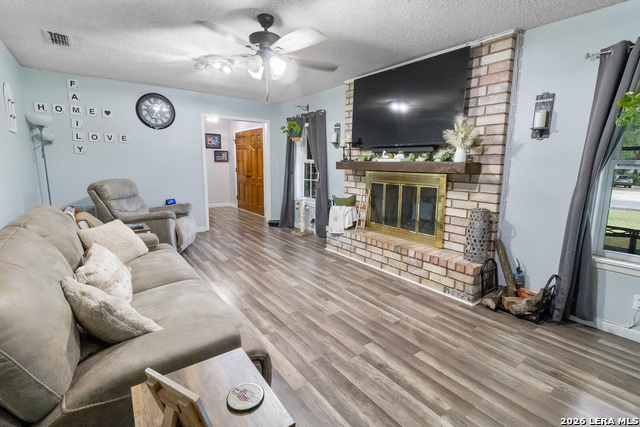 34 Encino Loma Property Photo 4