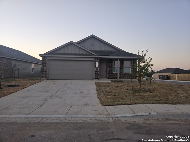 3449 Sky Pl Property Photo 1