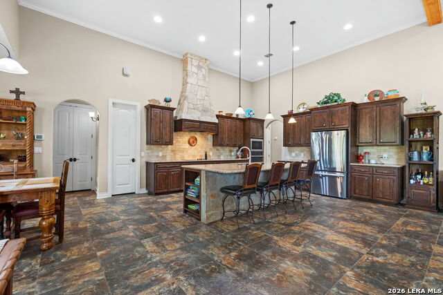 611 Shady Hollow Property Photo 15
