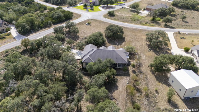 611 Shady Hollow Property Photo 30