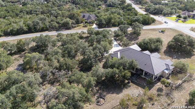 611 Shady Hollow Property Photo 32