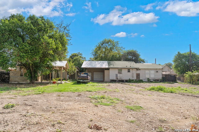 438 S San Dario Ave Property Photo 3