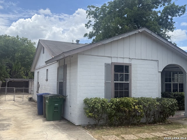 1304 Vanderbilt St Property Photo 4