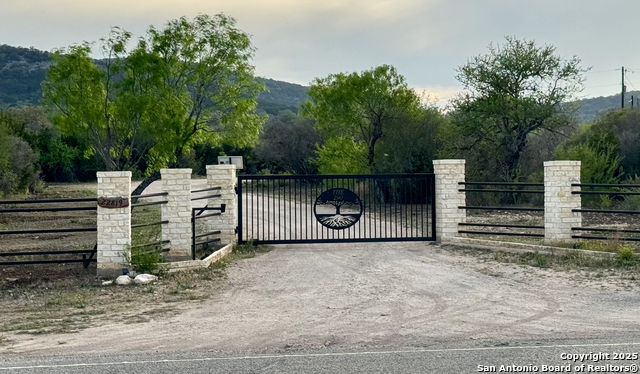 22819 State Highway 55 Property Photo 17