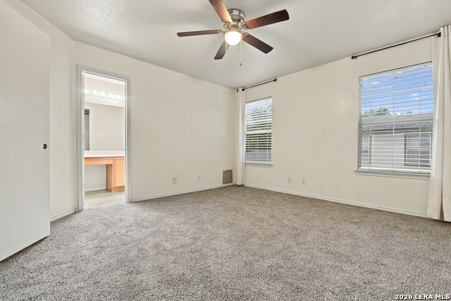 8119 Thicket Pass Property Photo 10