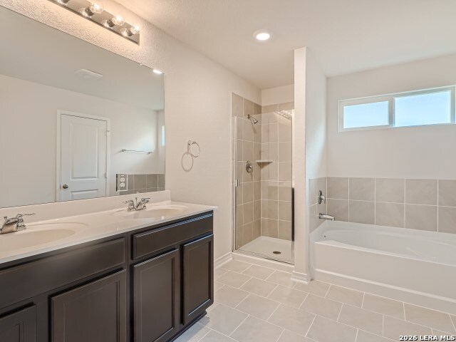 12015 Emerald Shore Property Photo 18