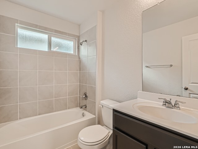 12015 Emerald Shore Property Photo 25