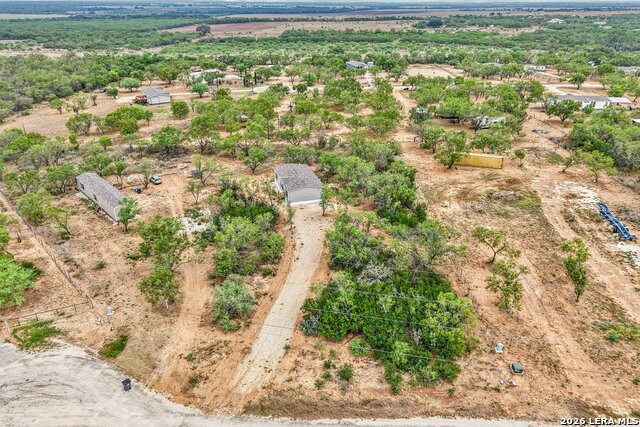 172 County Road 2667 Property Photo 17