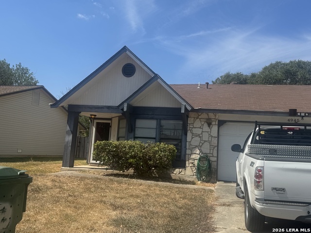 4945 Champlain Property Photo 1