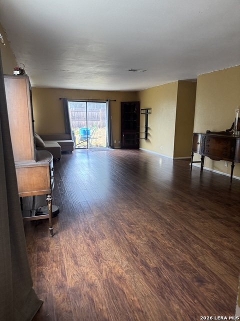 4945 Champlain Property Photo 3
