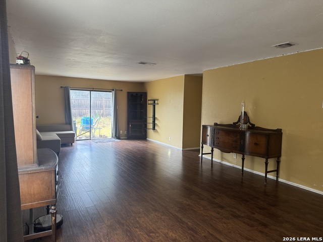 4945 Champlain Property Photo 11