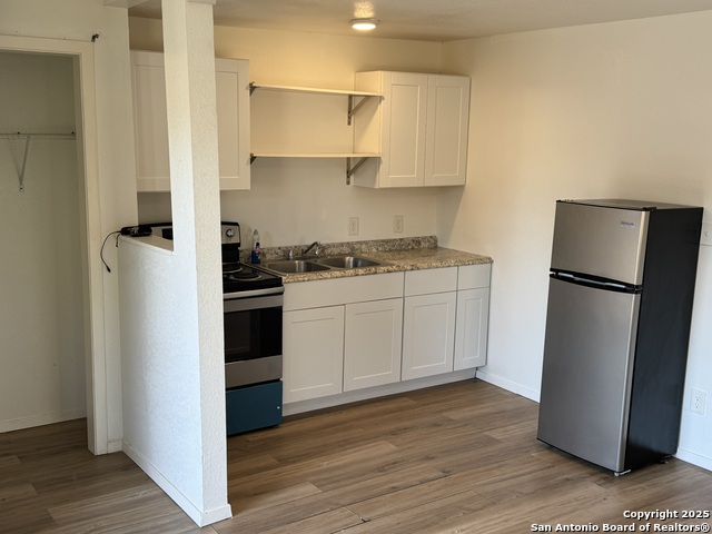 411 Cincinnati Property Photo 11
