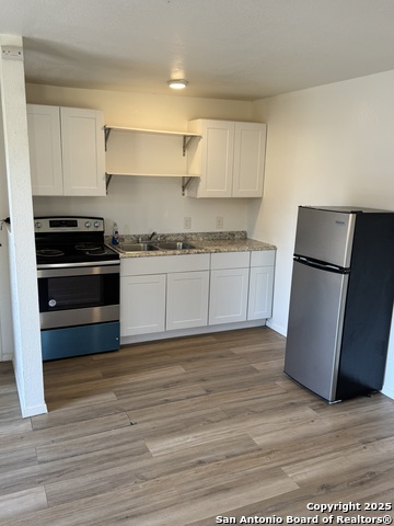 411 Cincinnati Property Photo 13