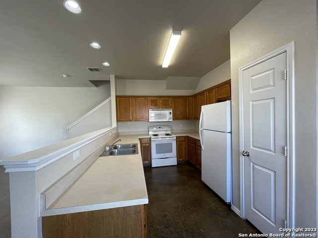 5630 Golf Mist Property Photo 7