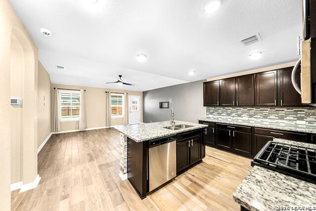 9907 Kalm Brome Property Photo 5
