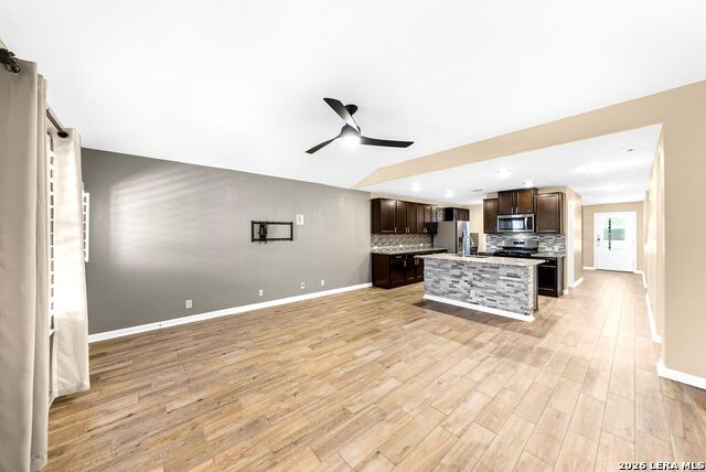 9907 Kalm Brome Property Photo 9