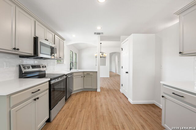 2835 Seascape Ln Property Photo 8