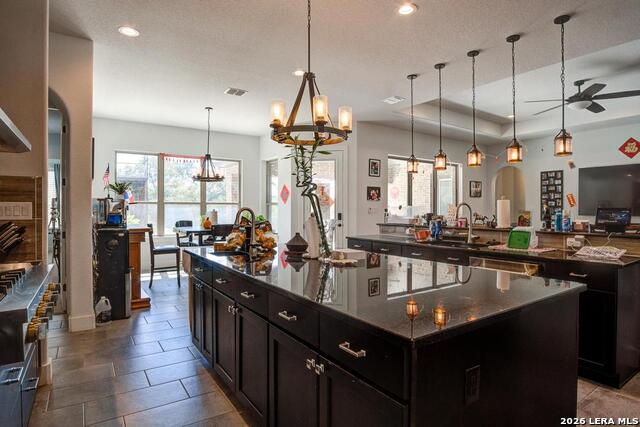 711 Stone Loop Property Photo 36