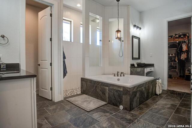 711 Stone Loop Property Photo 44