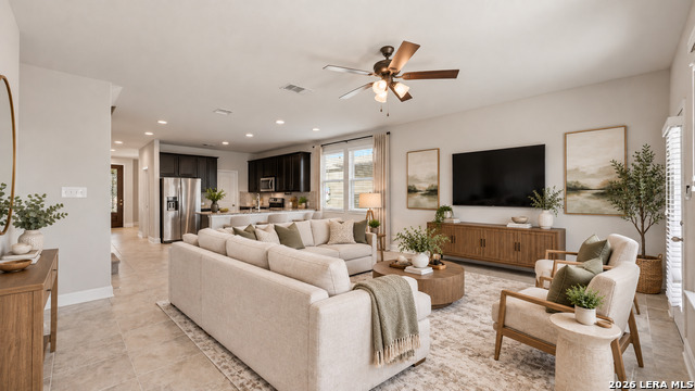 208 Prairie Vis Property Photo 1