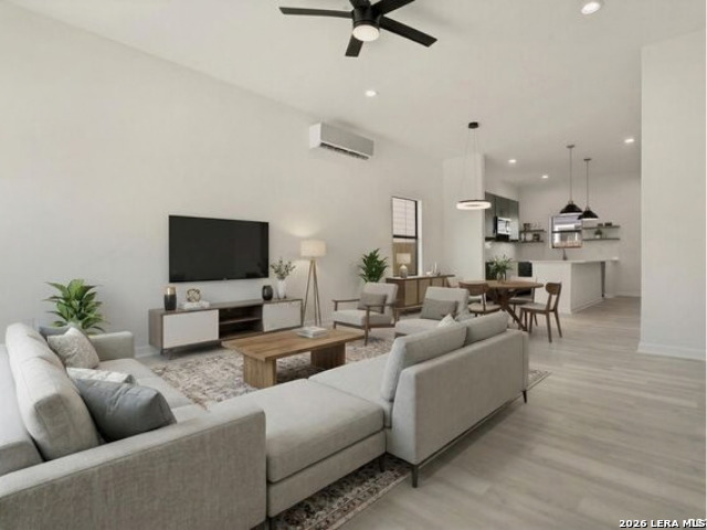 143 Vine St Property Photo 8