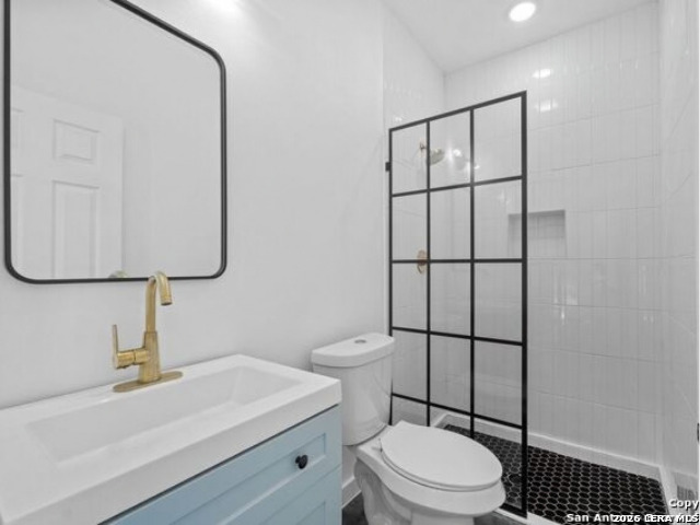 106 Bank St Property Photo 10