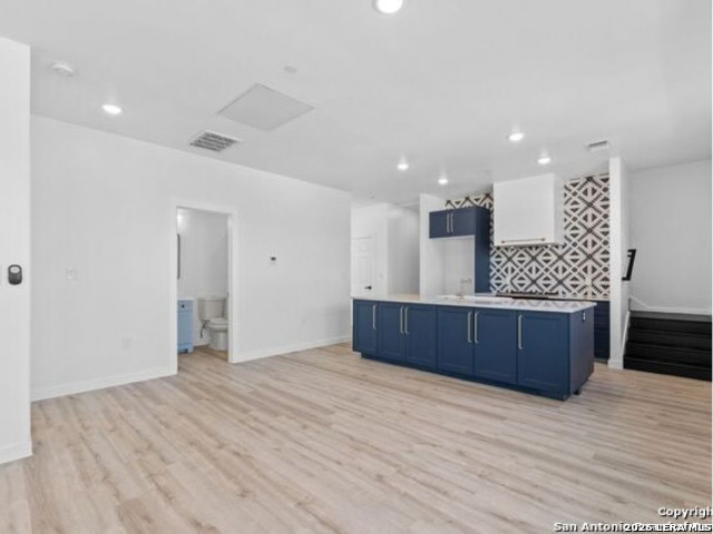 106 Bank St Property Photo 13
