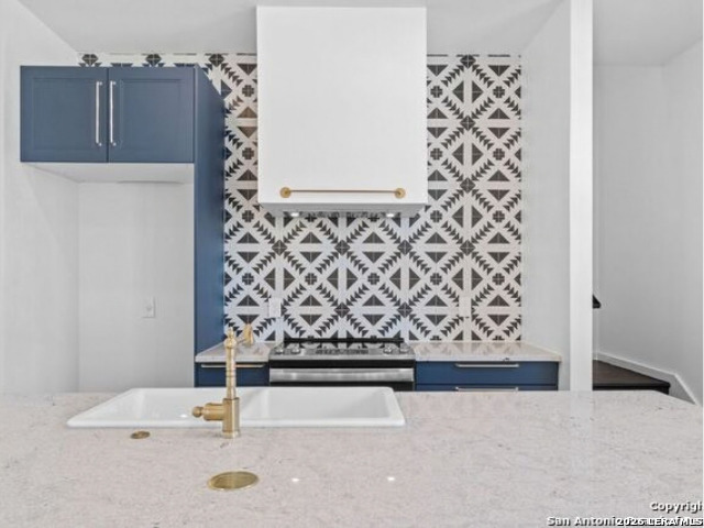 106 Bank St Property Photo 16
