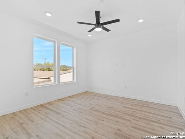 106 Bank St Property Photo 23