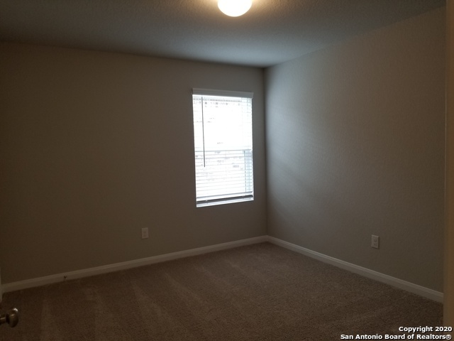213 Hanover Pl Property Photo 10