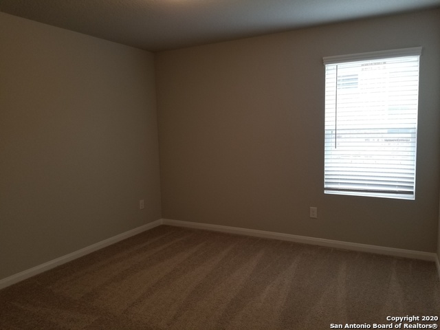 213 Hanover Pl Property Photo 11