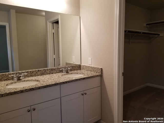 213 Hanover Pl Property Photo 14