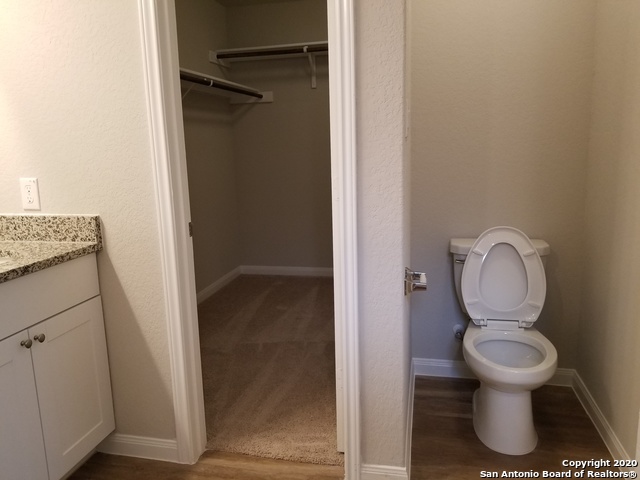 213 Hanover Pl Property Photo 15
