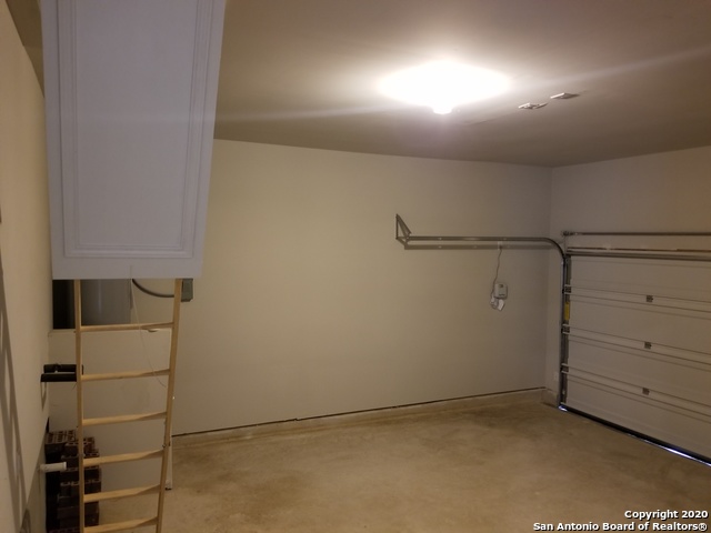 213 Hanover Pl Property Photo 22